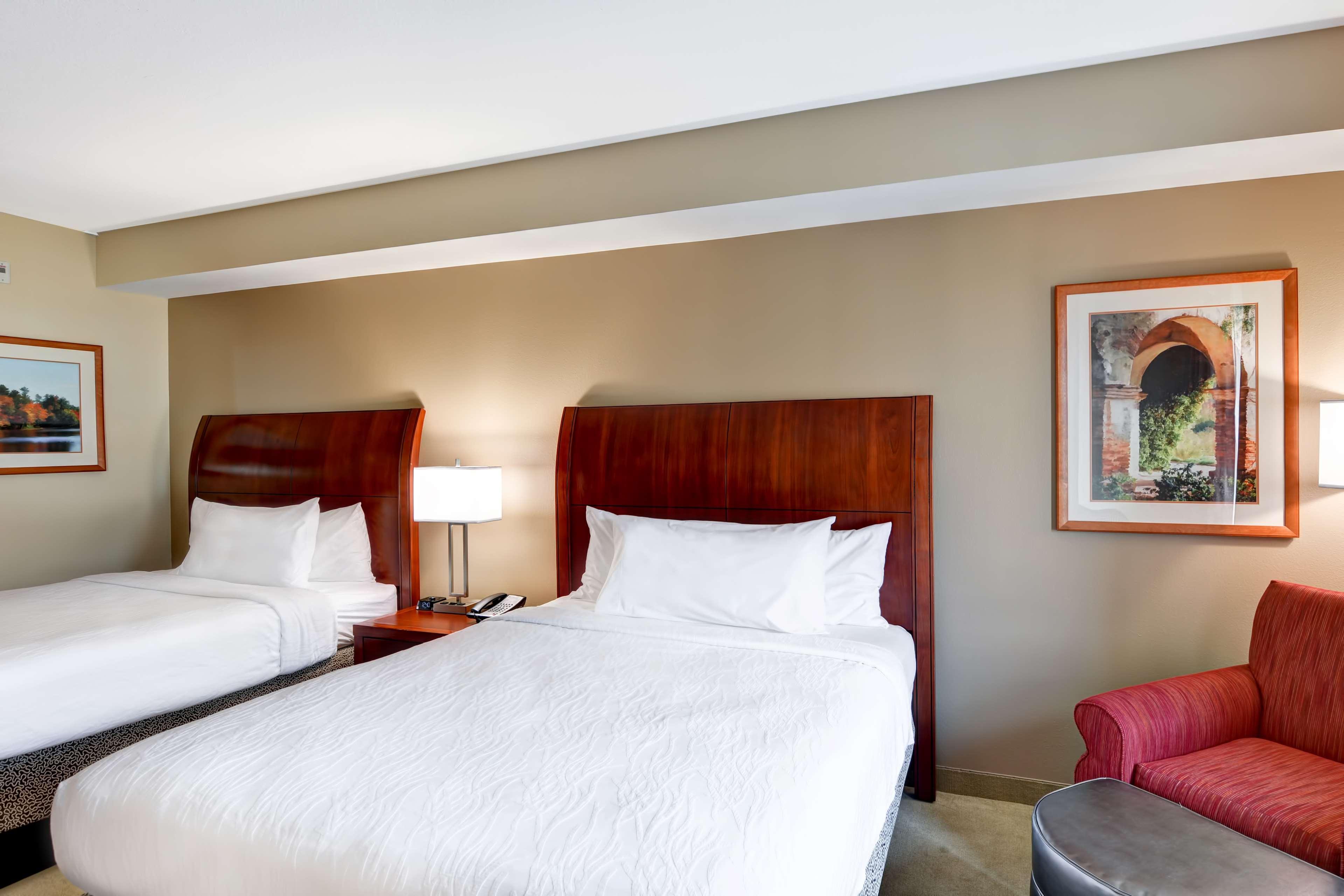 Hilton Garden Inn Tampa Northwest/Oldsmar Exterior photo