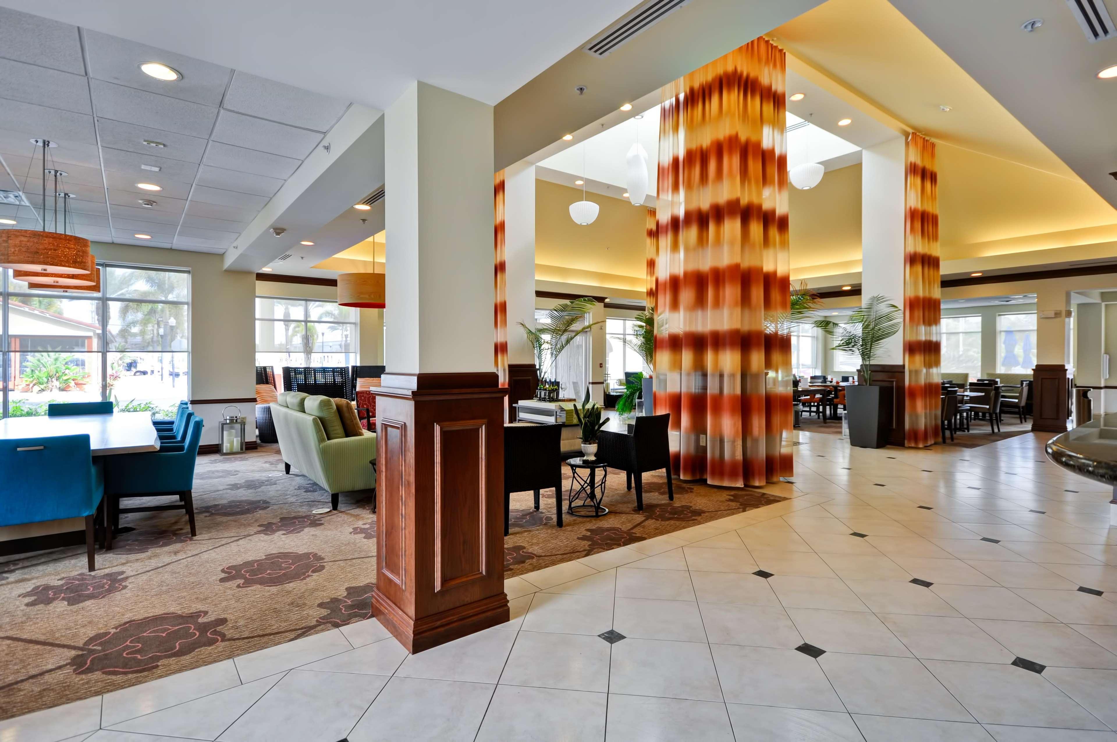 Hilton Garden Inn Tampa Northwest/Oldsmar Exterior photo